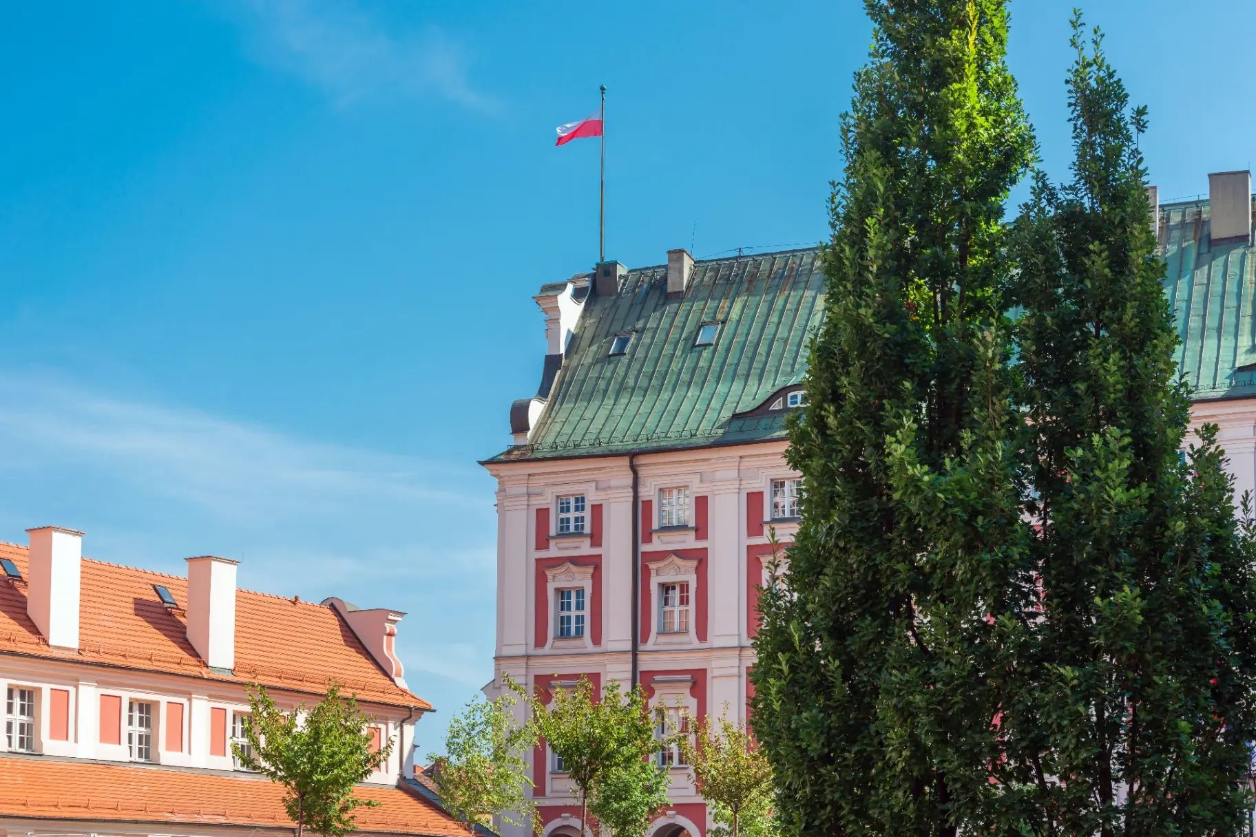 Panorama Warszawy i rynek nieruchomości inwestycyjnych w Polsce